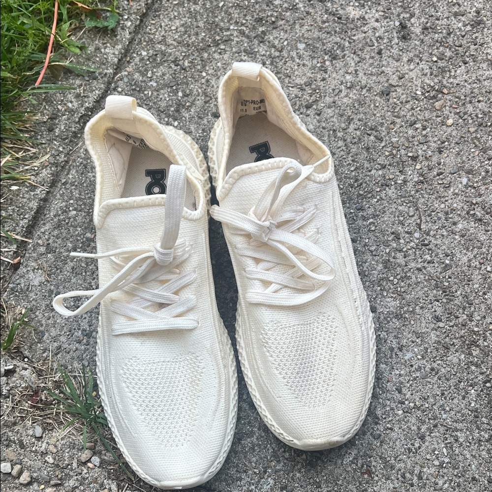 Pony Cream brand new  Knit Sneakers